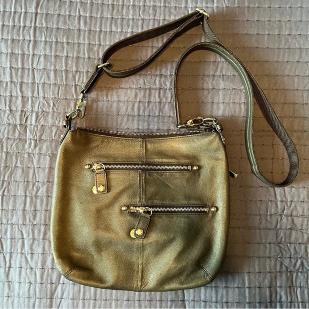 Gun tote’n mama black leather crossbody bag